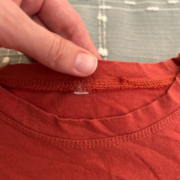 Mainbooth red orange Saturn Graphic T-Shirt size S (see measurements) - Picture 4 of 9